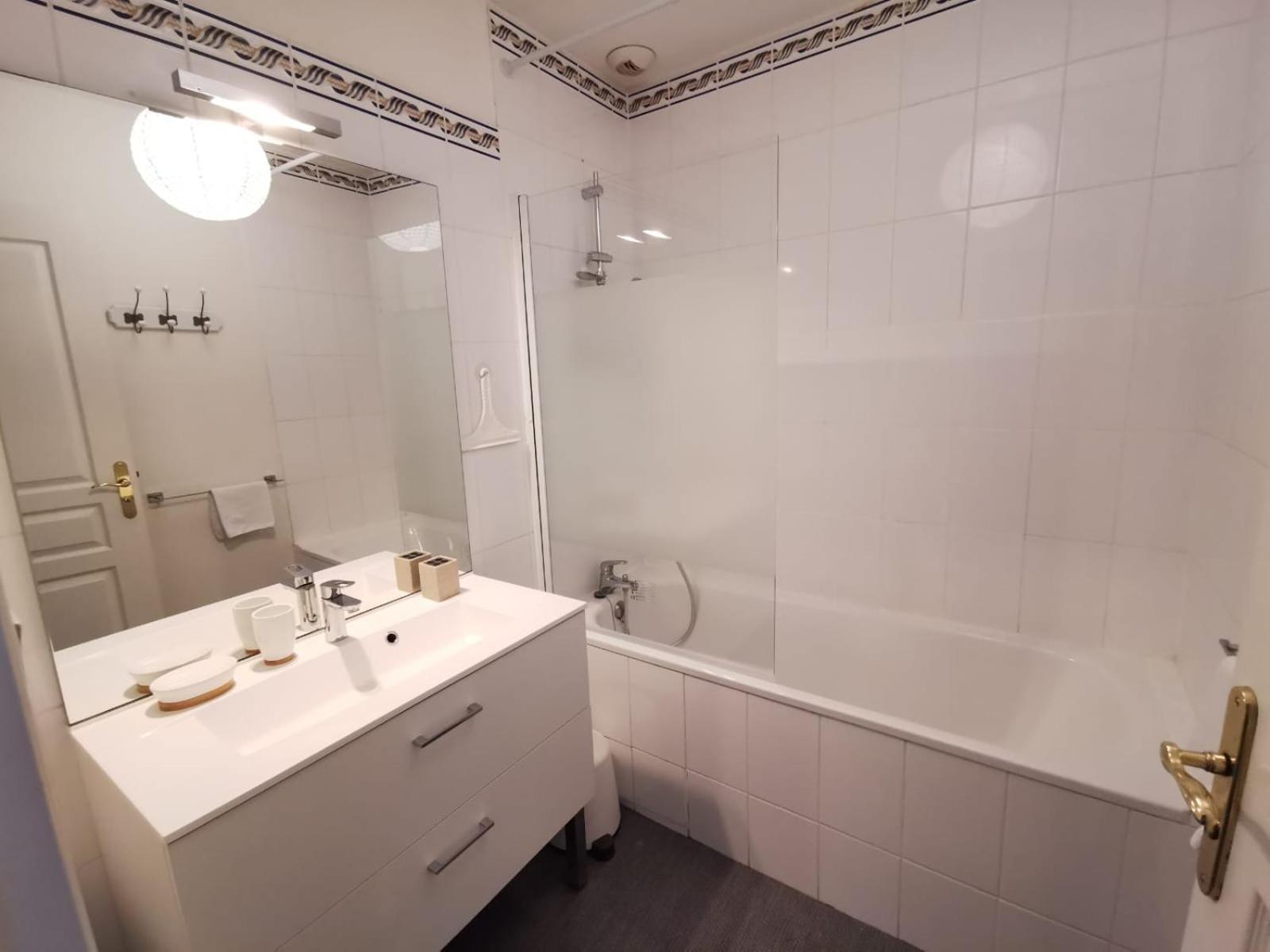 Nouvelle Pepite - Le Rayon Vert Nantes Exterior photo